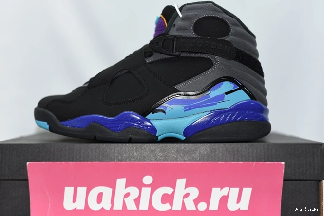 Stylish  Retro Aqua 768 648 305381- 8 Jordan 0819